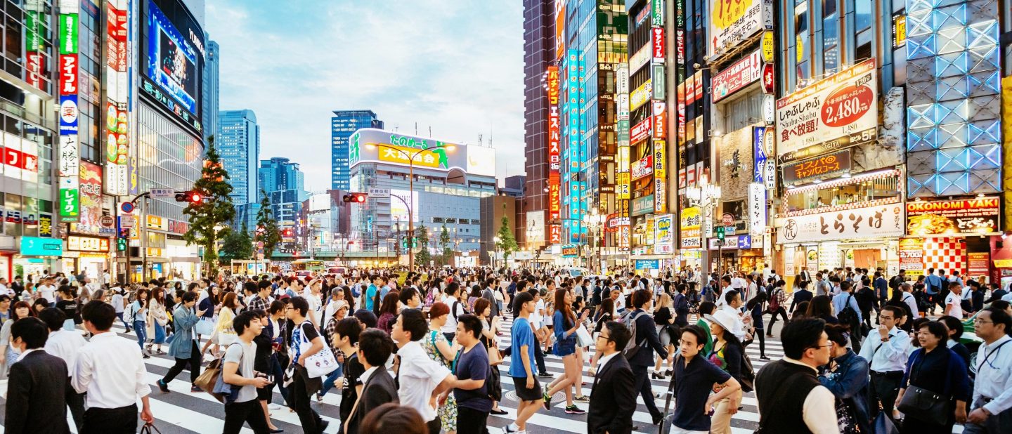 shinjuku crossing, Tokyo, Japan