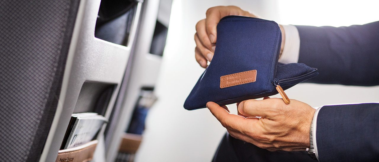 lufthansa premium economy bolsagage