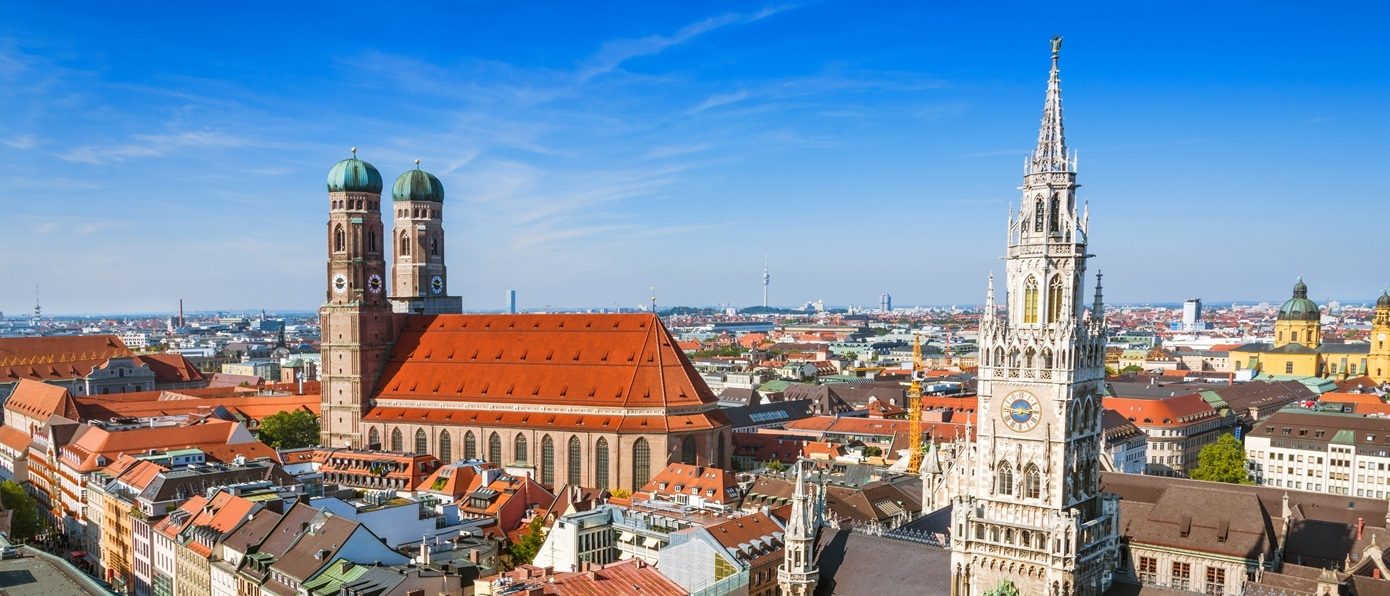 city hall at the Marienplatz in Munich, Germany