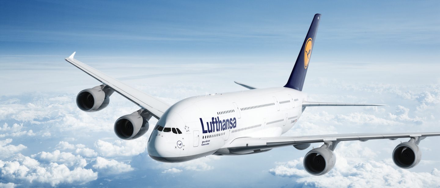 airplane A380