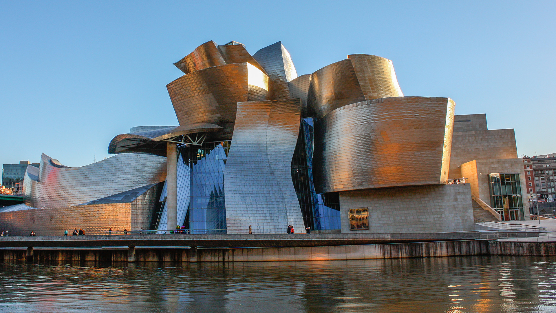 Things to Do in Bilbao: Food, Sightseeing & Activity Tips | Lufthansa