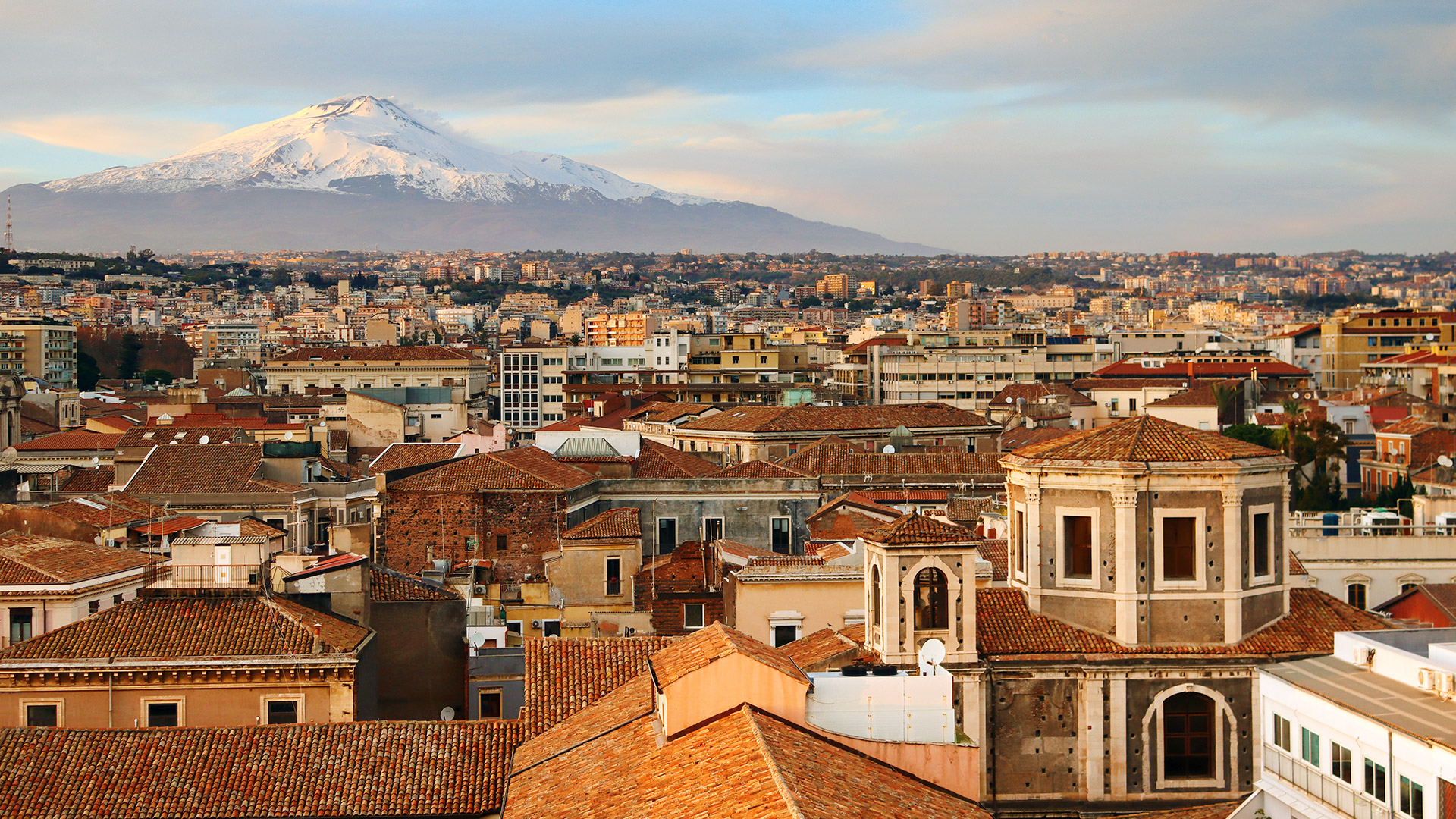 Things to Do in Catania: Food, Sightseeing & Activity Tips | Lufthansa